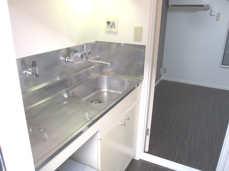 プラザドゥウィルシャーＡ棟2階 キッチン