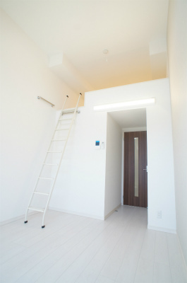 FERIO三ツ沢2階 リビング