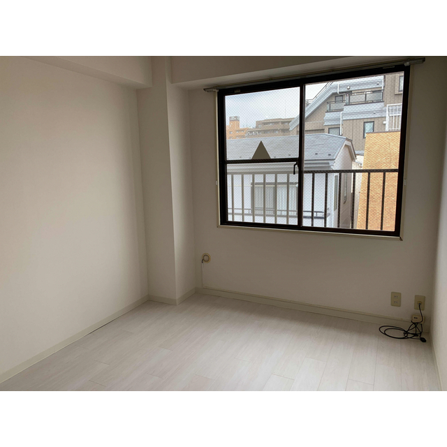 三ツ和マンション リビング