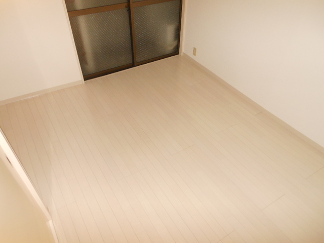 ロイヤルシティ船堀0101号室 リビング