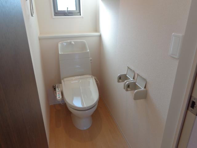 グランドゥール・メイ00205号室 シャワー付トイレ