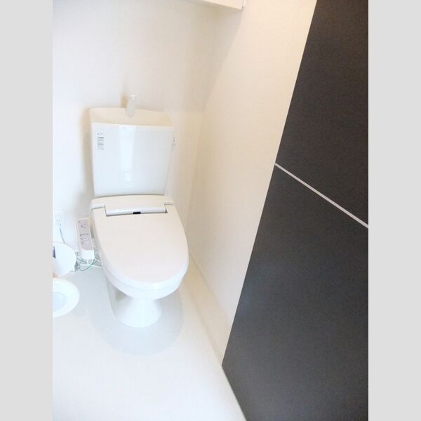 ヒルズ　B トイレ