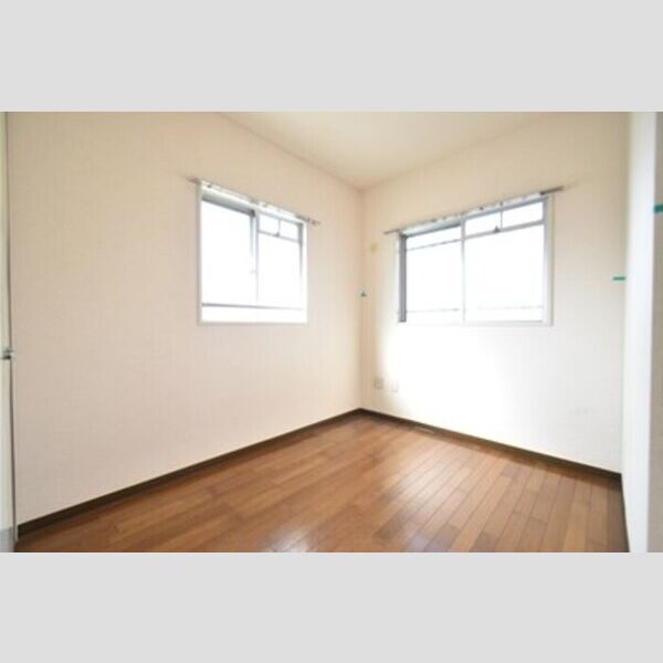 Bellevue壱番館216号室 居室