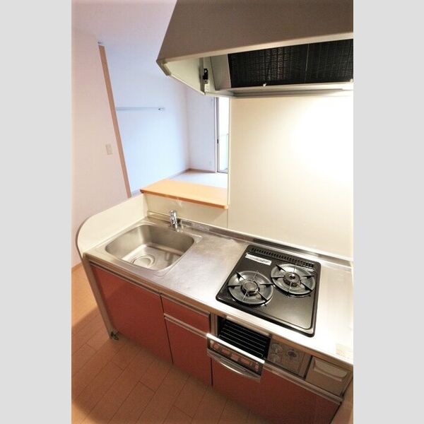 ヴィブレ・コンフォール202号室 システムキッチン　ガスコンロ