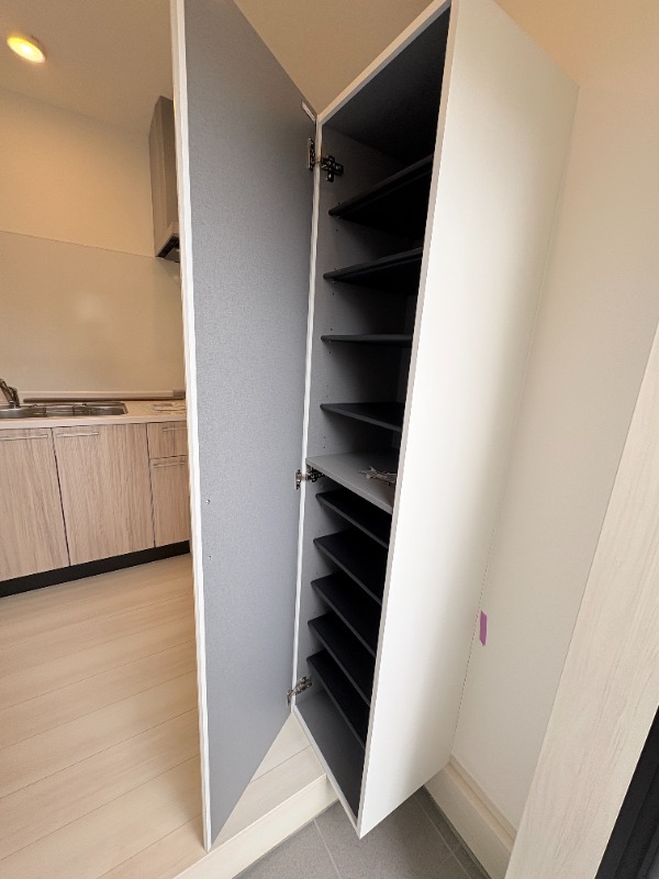 エトワールヴァリ　プレリュード1階 収納