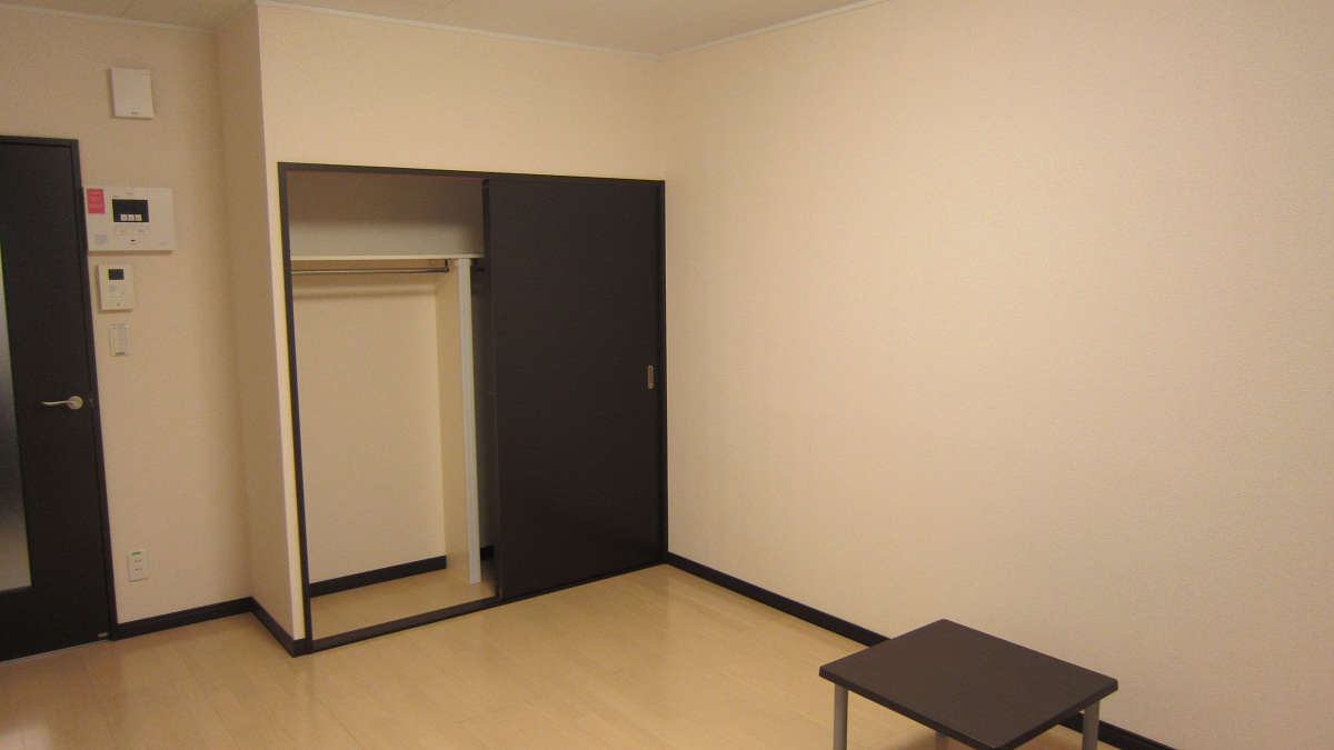 レオネクストラ　ファミーユ109号室 内観