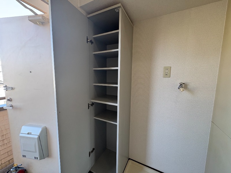 ルーチェブレス赤塚2階 シューズボックス