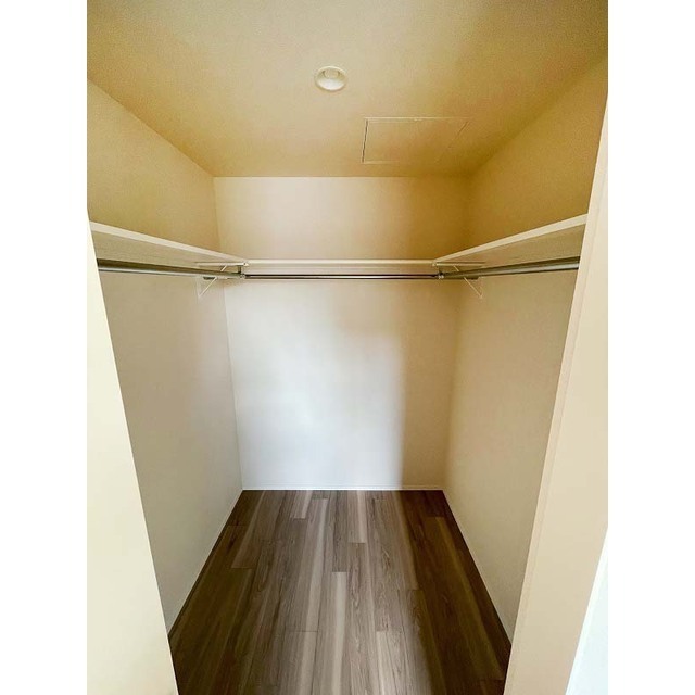 サニーハウス ウォークインクローゼット