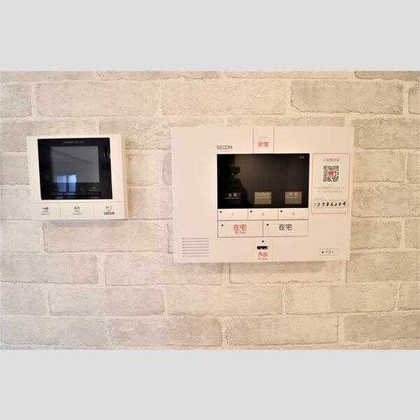 ストリーム久米川102号室 TVインターホン&SECOMホームセキュリティシステム