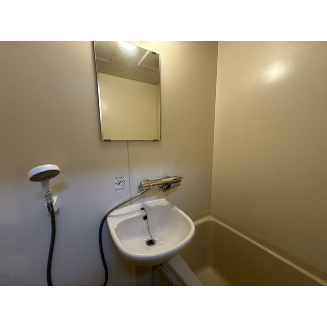 グレイスハイツ東綾瀬103号室 内観