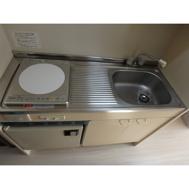 フロンティアⅢ　Ｄ棟 キッチン