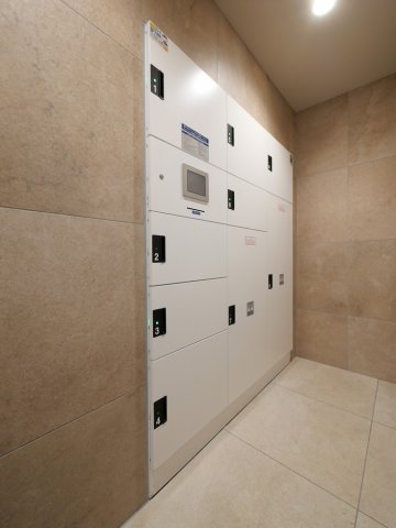 ブライズ高砂3階 外観