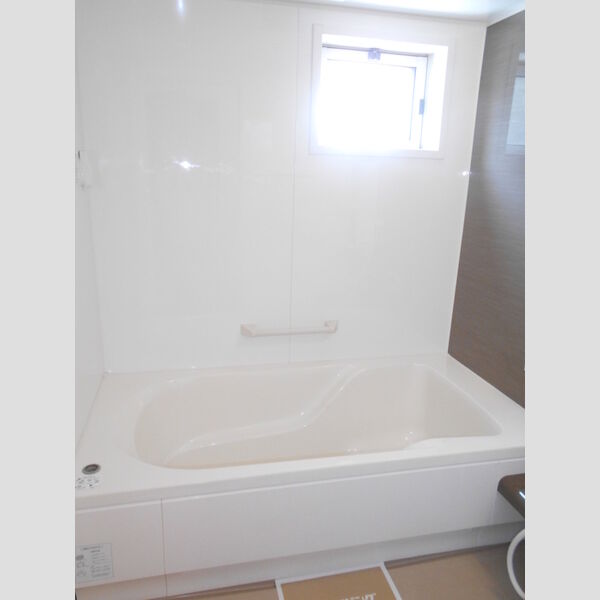 フローラ(新座)205号室 浴室