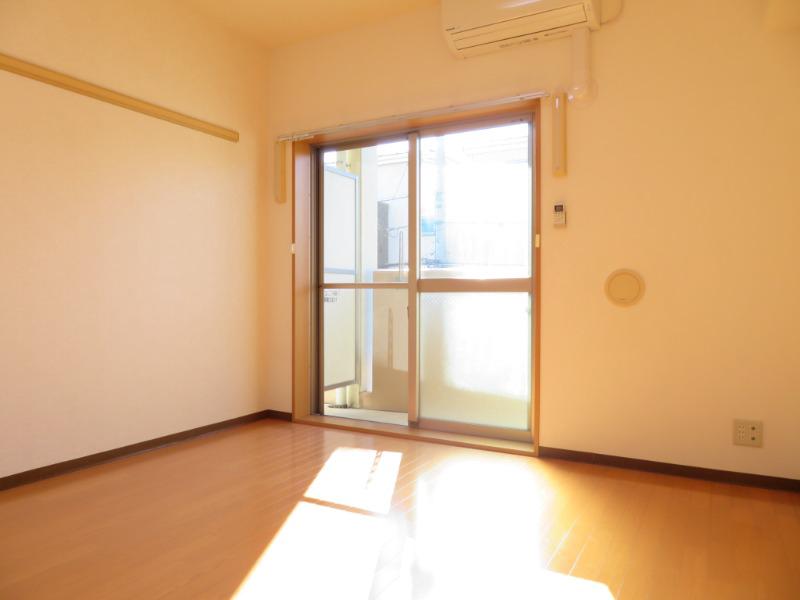 フォルツァ リビング