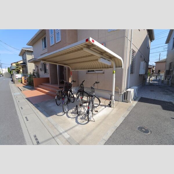 マルベリー　Ⅱ 駐輪場