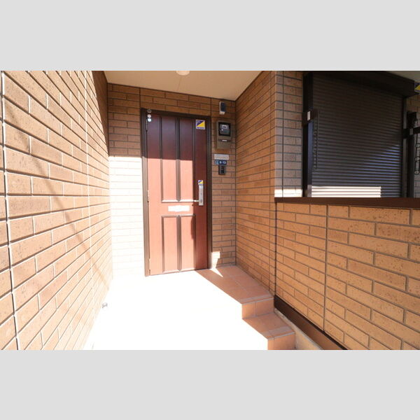 アブラメンタウンI101号室 玄関