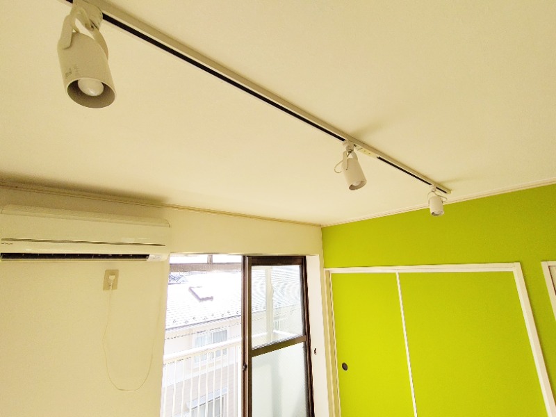 ストゥーディオ1階 ※別号室参考写真となります。