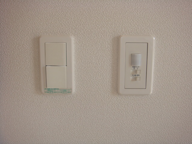 ヴェルクレスト202号室 人感センサー