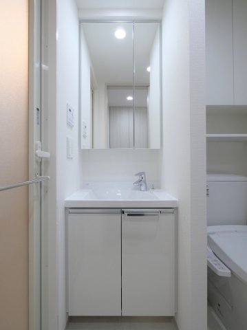 PREMIUM CUBE 亀戸 内観