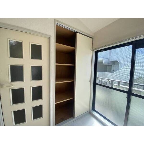 メゾン・ド・フレーズ 収納