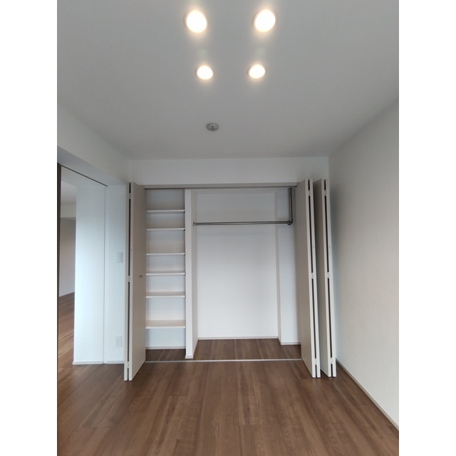 グランデュオ世田谷XI0403号室 内観