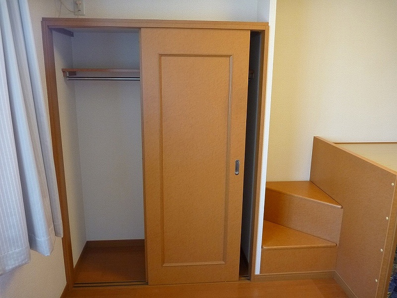 レオパレスシュッドプロスペール 内観