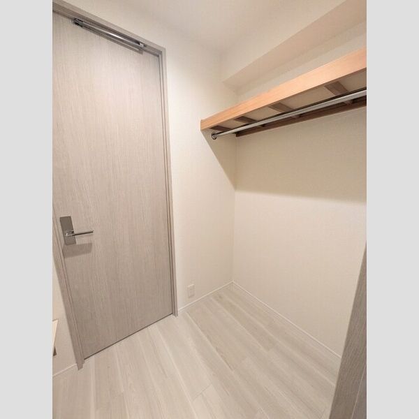 カスタリア高輪0402号室 ウォークインクローゼット