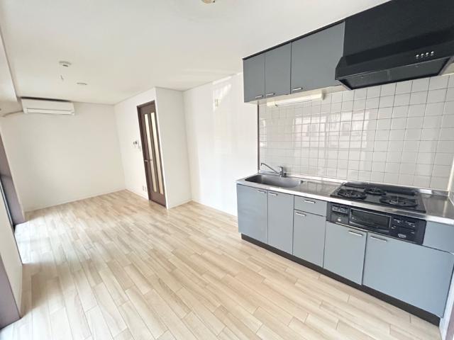 パールハイム10101号室 ダイニング