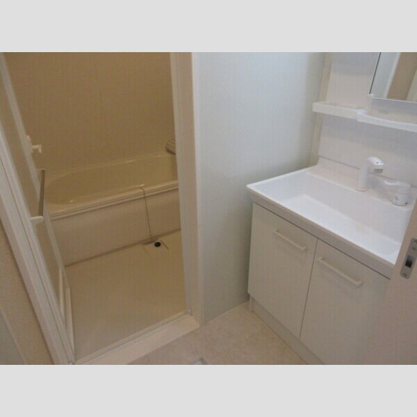 コートミカエルB 洗面化粧台