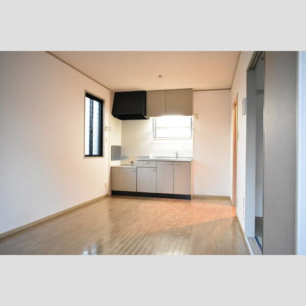 サイレントレジデンス103号室 キッチン