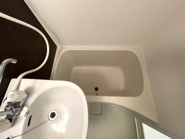 KT四ツ木102号室 お風呂