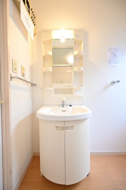 矢向三丁目戸建 洗面