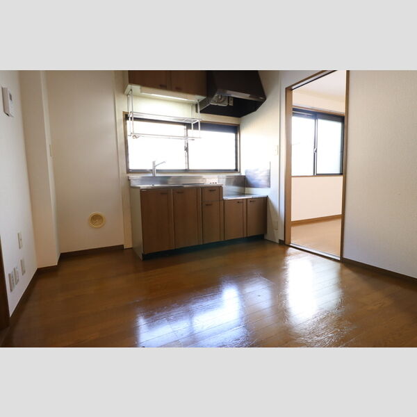 エミネンス　壱・弐番館 DK