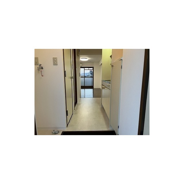 メゾンゼルコーワ 内観