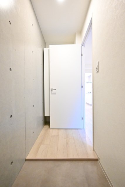 フェリデンシア住吉1階 玄関