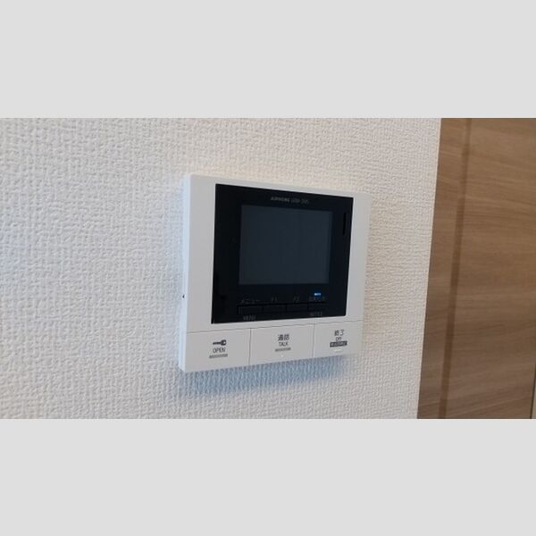 セレスティア東瑞江301号室 TVインターホン