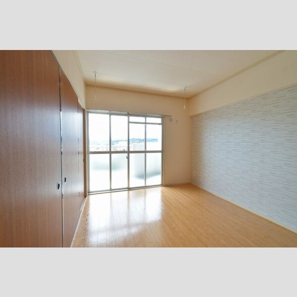 マンションビスタリカ402号室 洋室