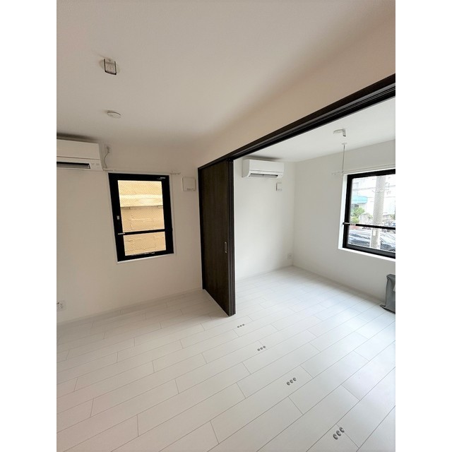 SOLASIA residence南大塚 リビング