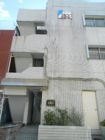 スカイコート大倉山101号室 エントランス