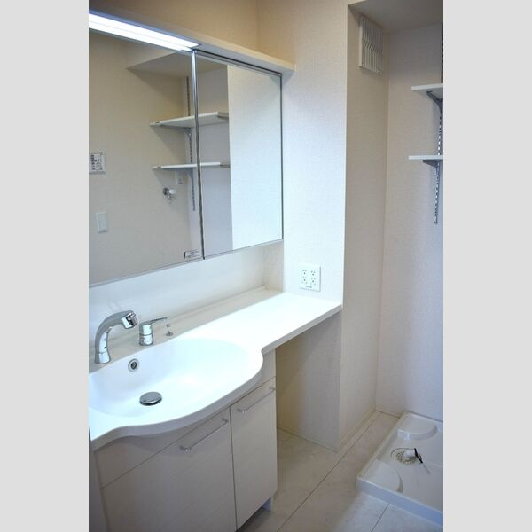 ウィステリア パレス 洗髪洗面化粧台