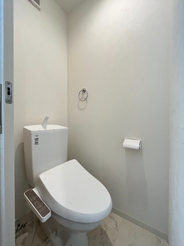 コンフォート蕨WEST3階 トイレ