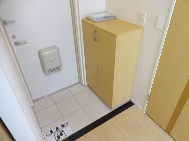 ヴィレッジコート202号室 洋室