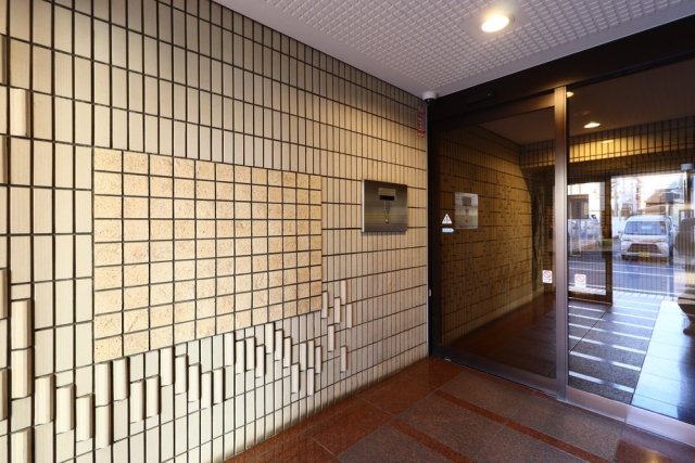 ダイアパレス浅草第二2階 エントランス