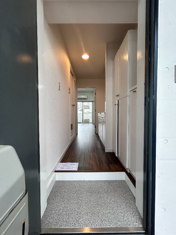 クロノス岩戸 玄関