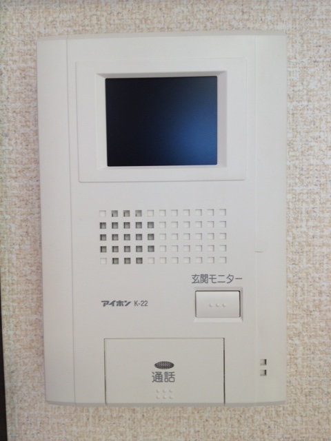 レオネクストラ　ファミーユ202号室 モニター付きインターフォン♪