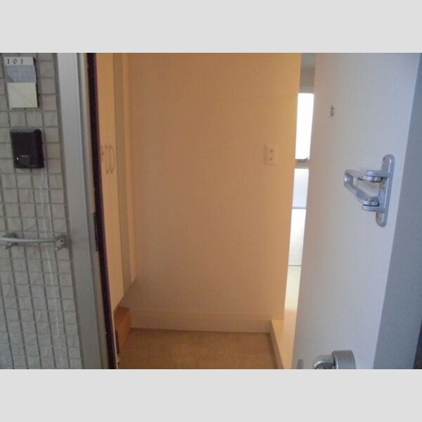 アリエッタ 玄関