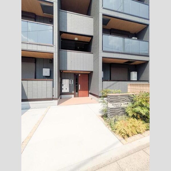 Noble Villa土呂町101号室 エントランス