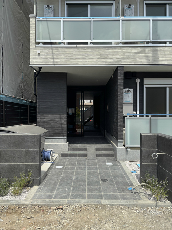 リブリ・セリジエ エントランス