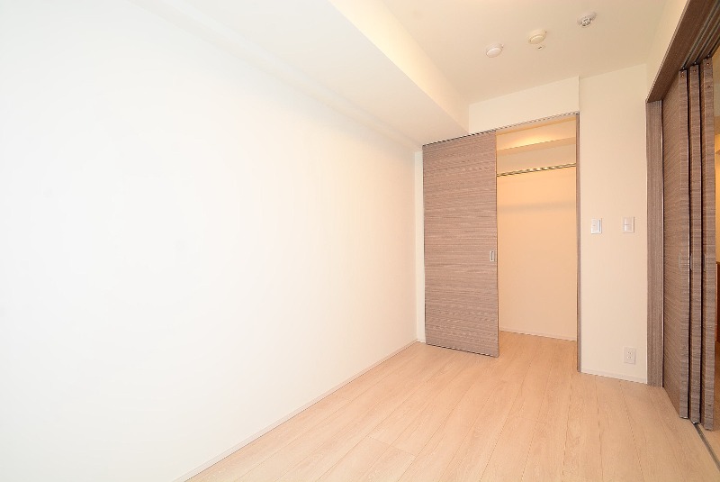 ステージグランデ台東根岸アジールコート11階 ※カラータイプ異なります。