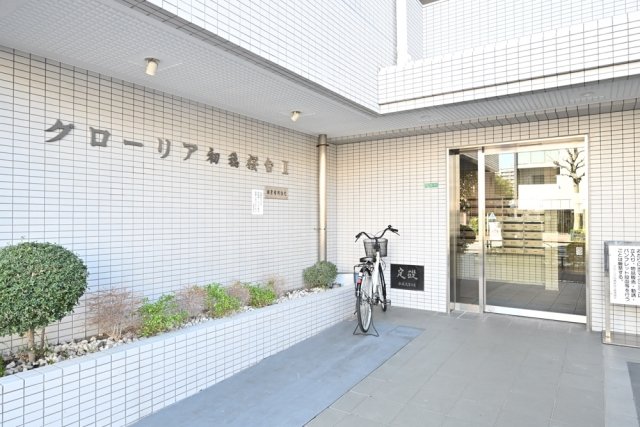 グローリア初穂桜台Ⅱ1002号室 エントランス